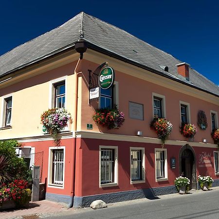 Gasthof Braeuer - Familie Eibensteiner Weißkirchen in Steiermark Екстериор снимка