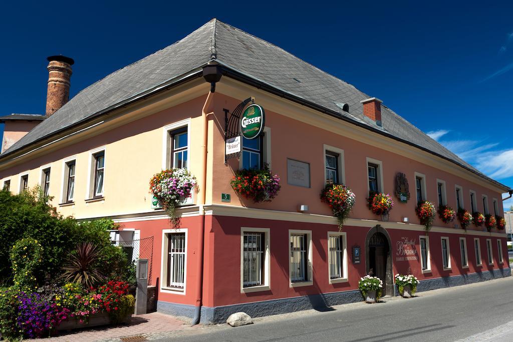Gasthof Braeuer - Familie Eibensteiner Weißkirchen in Steiermark Екстериор снимка