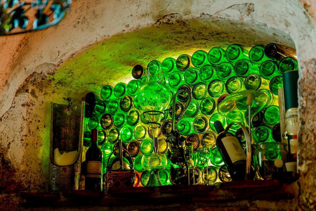 Gasthof Braeuer - Familie Eibensteiner Weißkirchen in Steiermark Екстериор снимка
